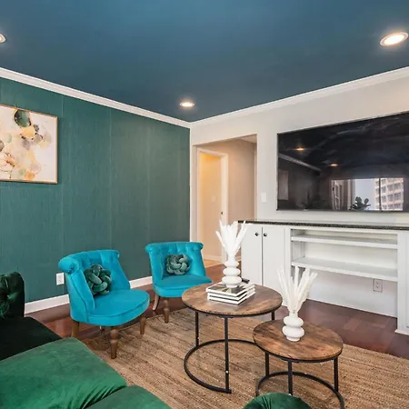 City View Newly Renovated 3 Beds With Free Parking Lm2209